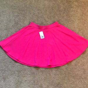 HOT PINK FOREVER21 SKIRT SIZE MEDIUM
